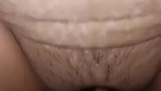 Karısını emiyor ve sikiyor