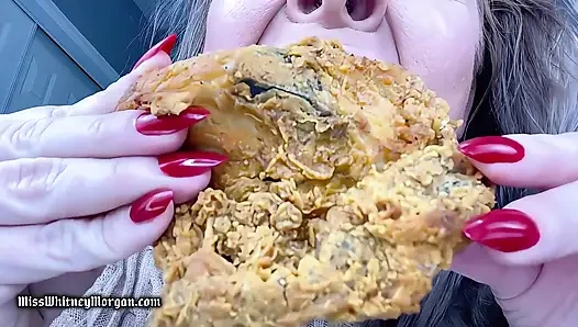 Miss Whitney Morgan: Fried Chicken Eating Asmr