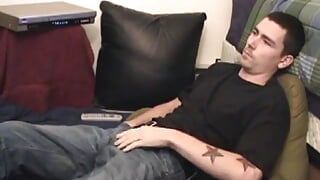 Joven Dan Doe se masturba y filma
