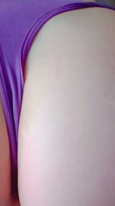 Hot girl in leggings playing with anal and pussy alone at home | Clip 1