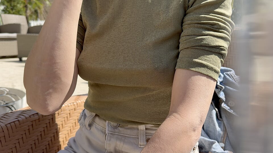 Everyone was looking at my sexy nipples wearing a see through shirt in public beach bar