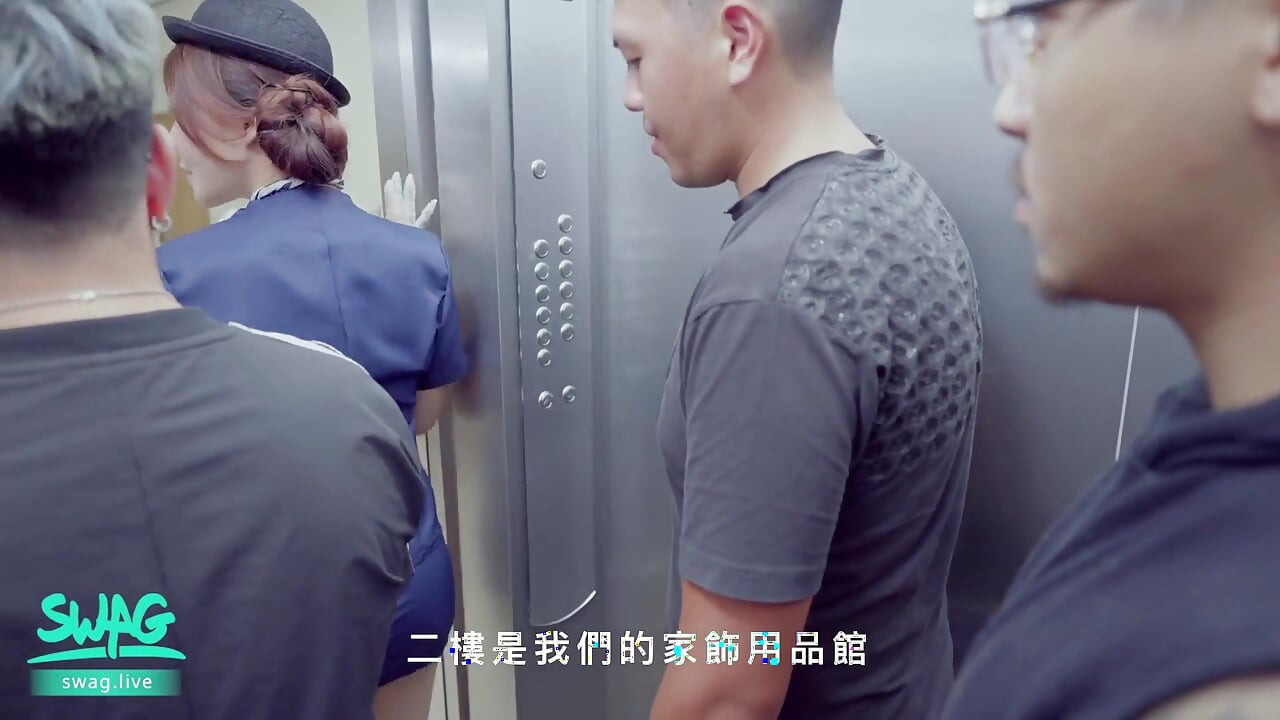 Take It All: Γαμήστε και χύστε στα κορίτσια του ασανσέρ