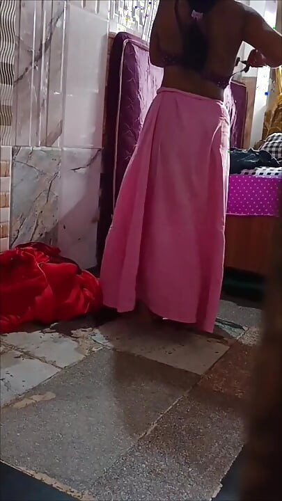 Indijski Desi dečko jebe svoju šogoricu