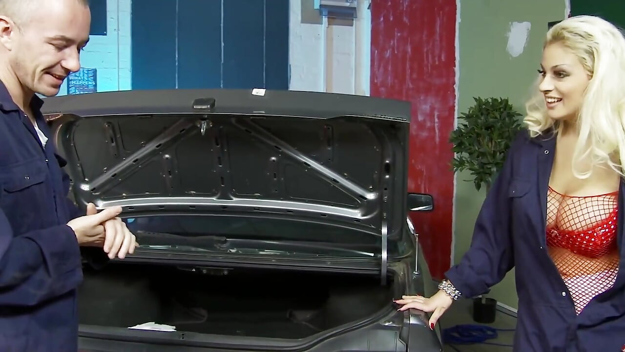 Lush MILFs Scene-2_blonde MILF with a Big Ass and Busty Tits in Lingerie Katie Kaliana Fucking Hard with the Mechanic