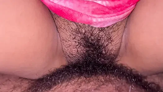 DESI INDIAN HOT SEXY DESI BOY AND GIRL FUCKING EACH OTHER IN ROOM HINDI