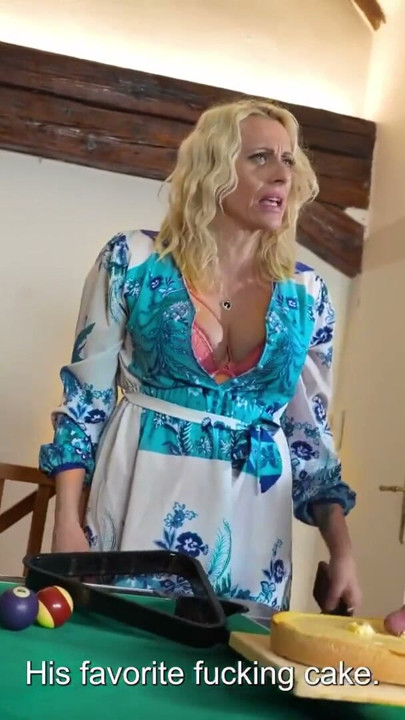 MATURE CLUB -  Gorgeous mom Britanny Bardot FEMDOM sex unbelievable clip | Clip 1