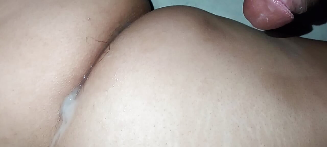 كم هو غني يمارس الجنس مع جاري وجدني للتو وحدي وساخن جدا ومارس الجنس معي غني جدا ، دعك ❤️يساعدك في الاستمرار في إنشاء المزيد من مقاطع الفيديو