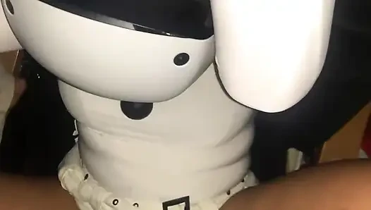 Üvey kız kardeşimi sanal gerçeklik gözlüğüyle oynarken yakaladım
