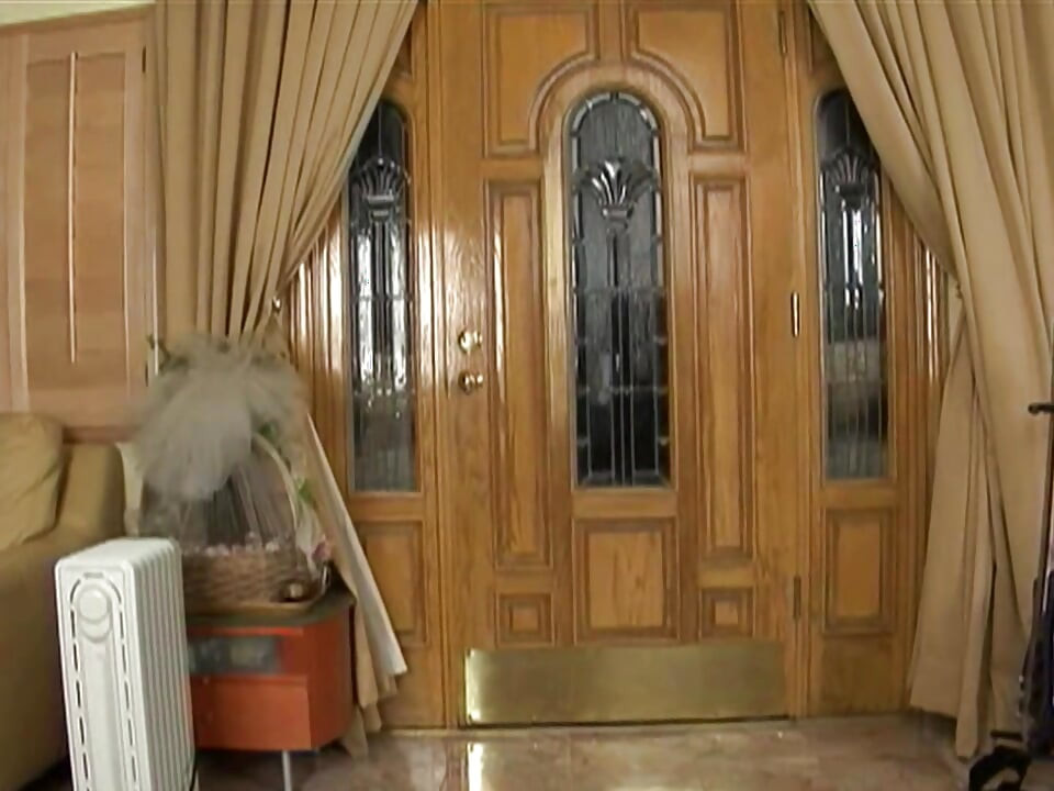 The Boogeyman Does Not Scare Carlotta