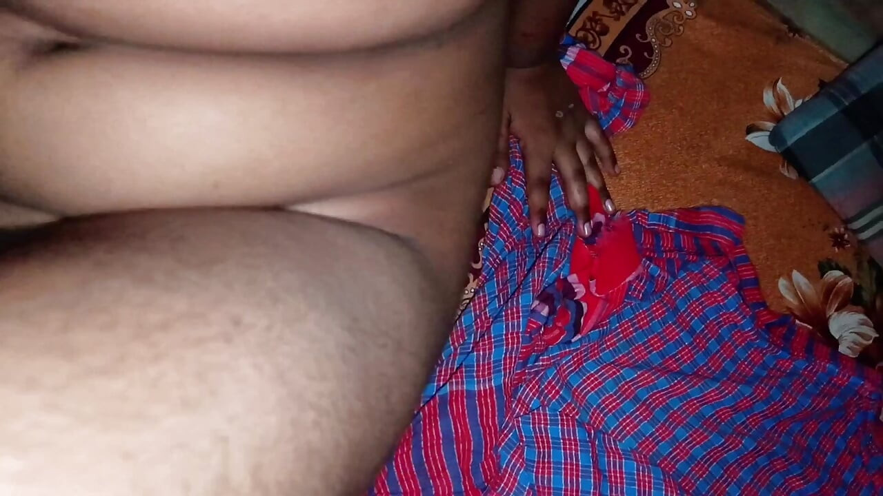Asian Indian Desi Girlfriend Having Blowjob Sexual clear audio  With dirty talk  Me part-2