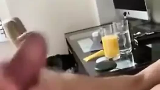 Büyük yaraklı sözlü boşalma
