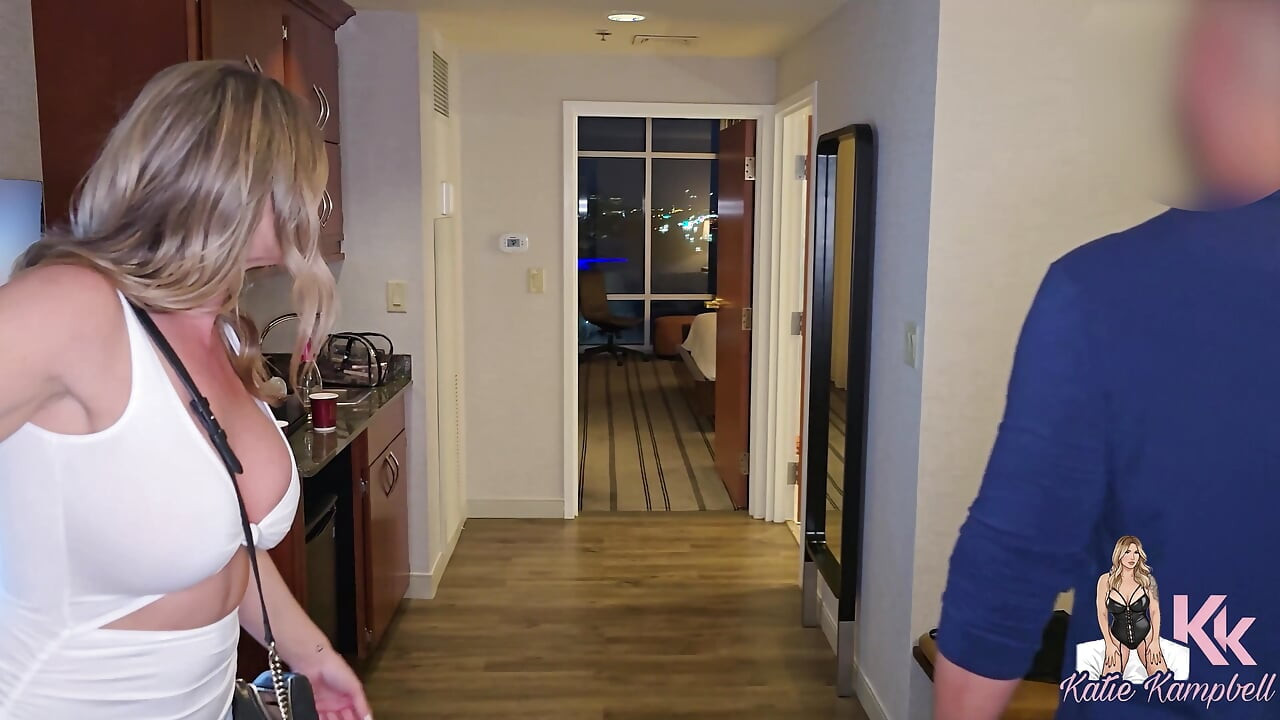 MILF Fucks Hotel Stranger
