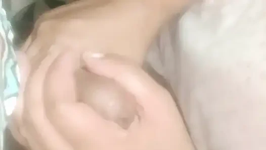 Girlfriend fuck at home accidental creampie inside