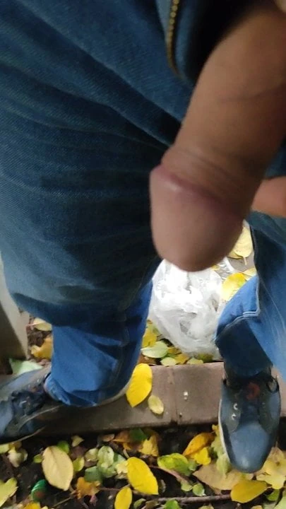 Handwerker zieht blank
