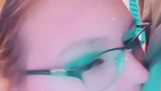 Ağzımla sikiyle oynarken video çekiyorum bu çok eğlenceli