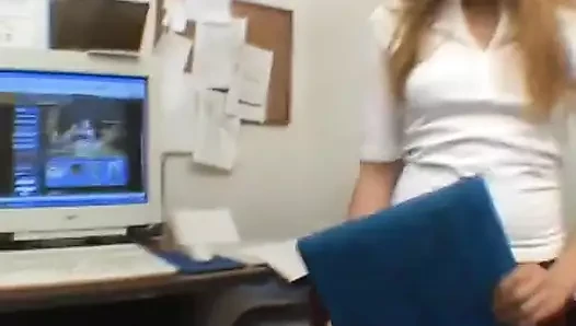 Asian babe has some great blowjob skills