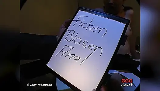 Edepsiz Sürtüğün Yüzü Ve Amcığı Tüm Mürettebat Tarafından Sırılsıklam Oluyor