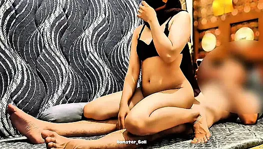 Selingkuh dari istri muslim kakakku di rumah, dia adalah tante seksi