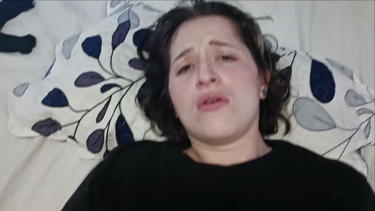 Cea mai bună prietenă mă ajută cu interviul pentru facultate partea 7