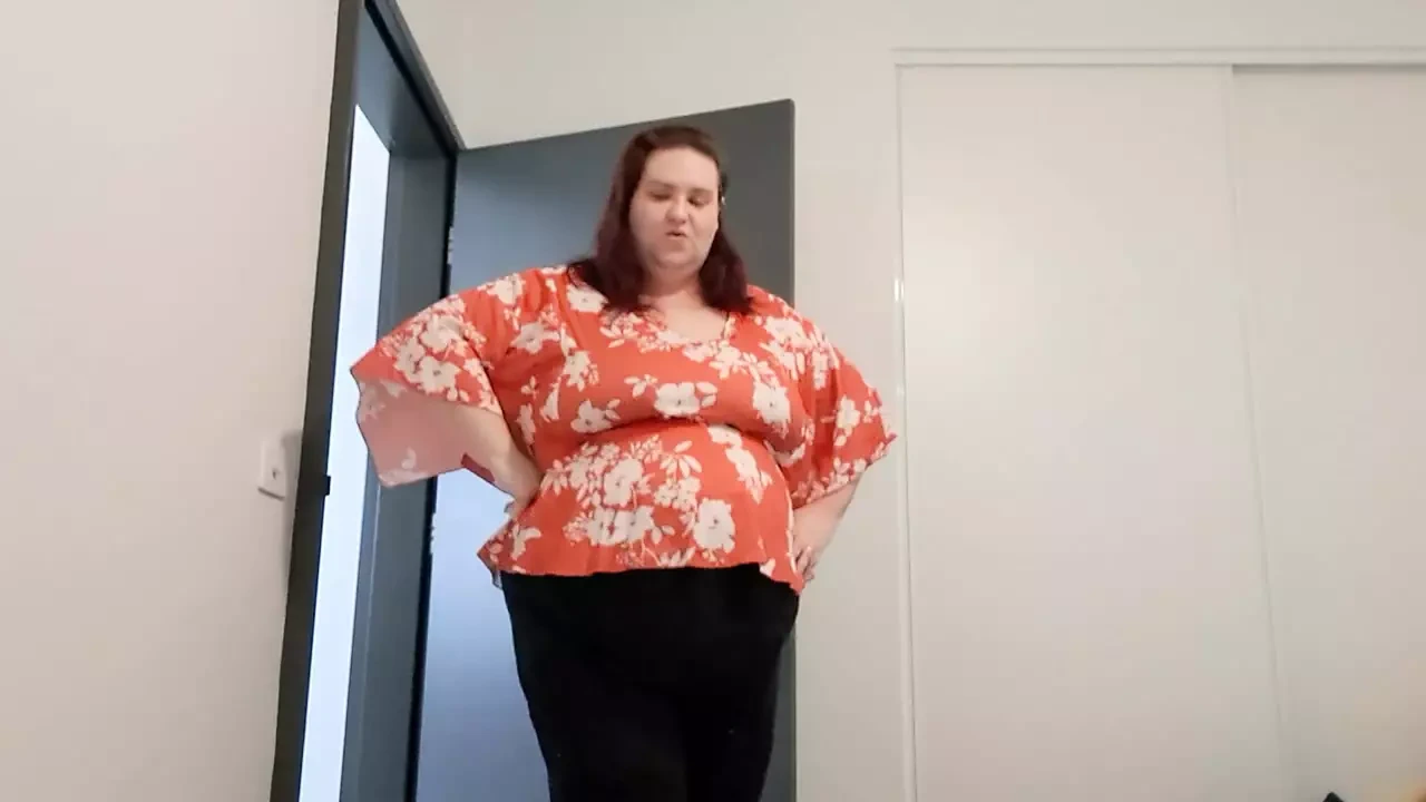 自慰被继母抓包