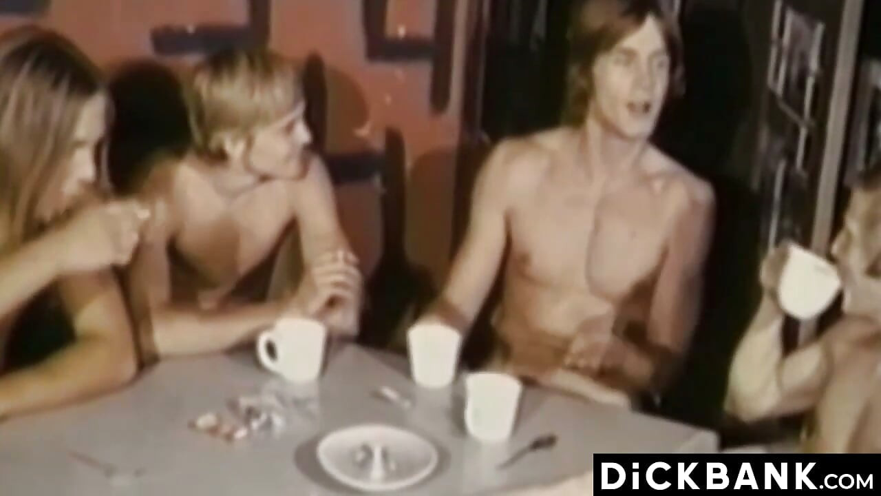 Vintage Amateurs Ron And Mark In Savage Bareback Orgy With Jimmy And Wayne
