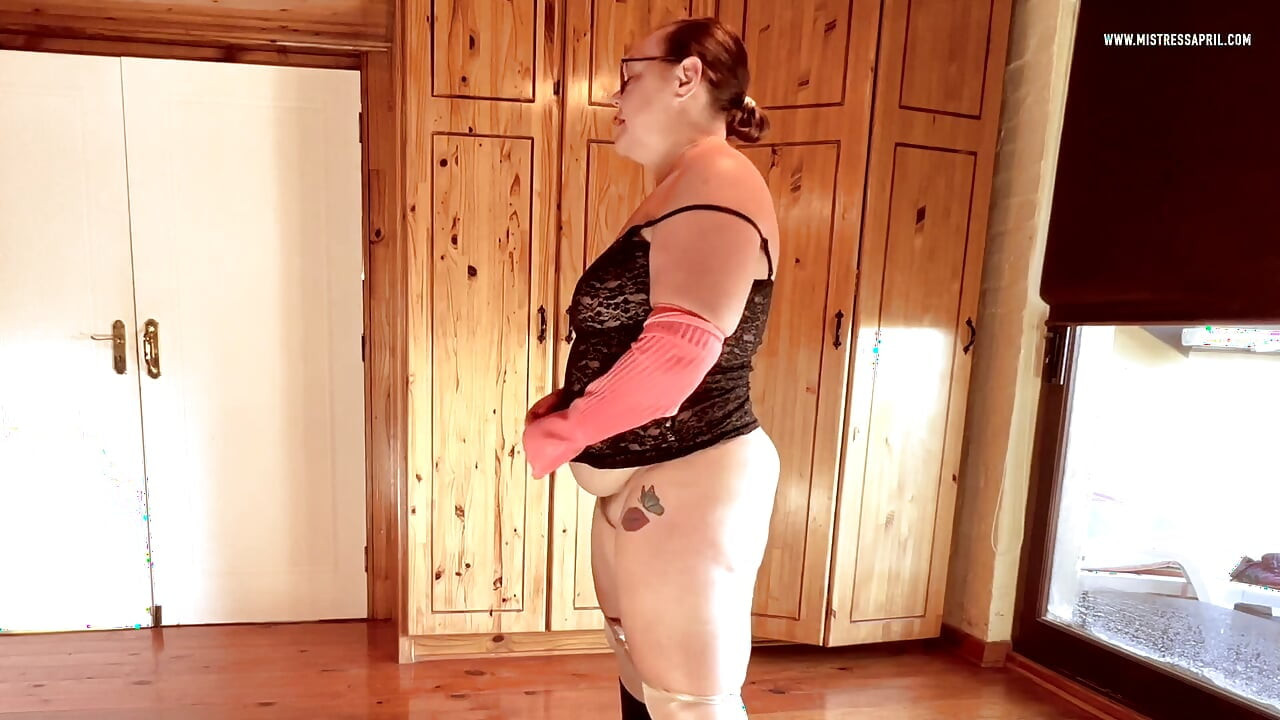 Dominatrix Mistress April, anal fuck slave
