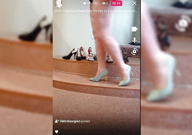 วิดีโอ LadyVikki