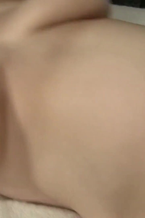MILF BBW gets her pussy smashed by big cock on the couch