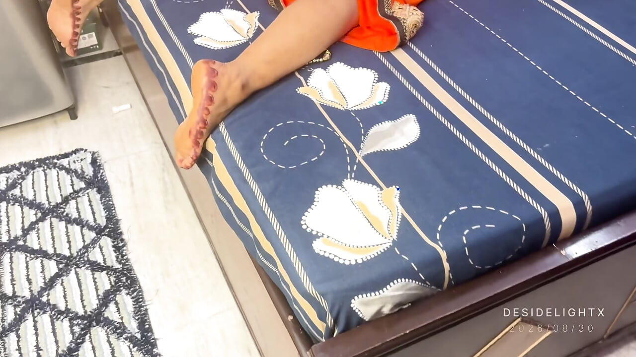 Newly Married Wife with Mehndi Hands in Orange Saree Husband Fucks Herhard