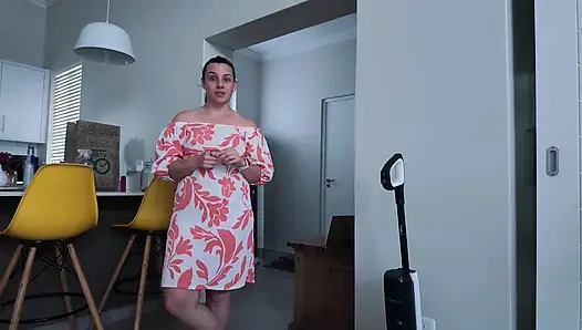POV Your BIG BUTT Ex Girlfriend Comes over and Convinces You to Cheat and Let Her Stay Over with a Creampie