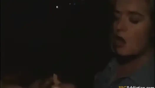 Kecanduan BBC - video porno amatir dan buatan rumah 100%. Tante seksi ini kecanduan kontol besar pria kulit hitam dan pria antar ras