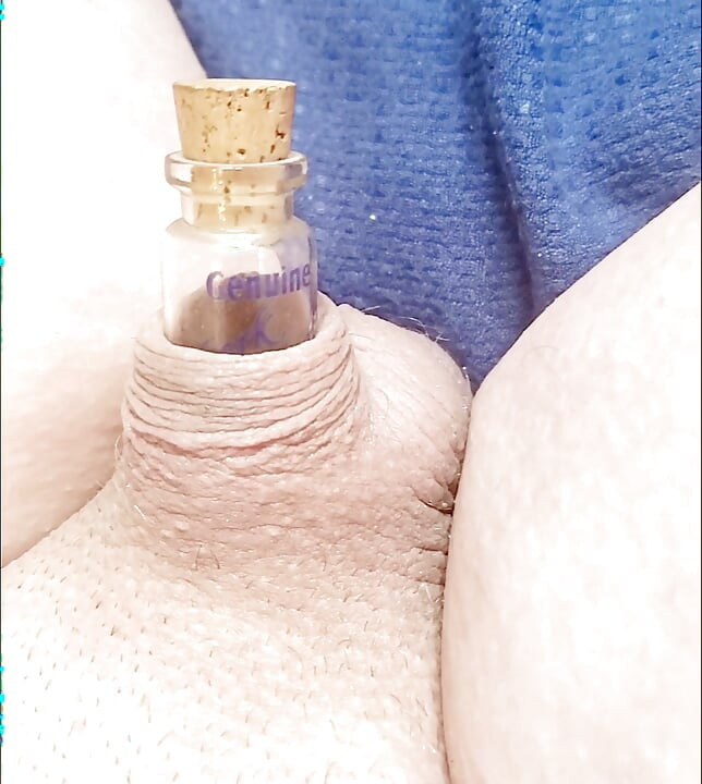 Most people keep memories in their hearts but Lee Przybylowicz keeps his in his micro Penis