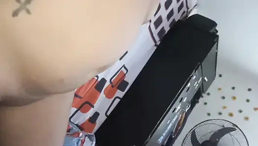 Komşumun her gün beni siktiğini söylediğimde kocam beni affedecek mi?