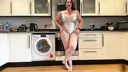 3 Day Mom Butt Challenge Squeeze the Cum Out of Your Cock
