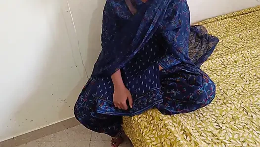 Desi Village Stepsister Was Painfull Anal Fuck and Sucking Dick in Mouth in Clear Hindi Audio Mms