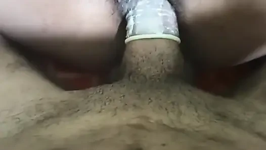 Nepalli sürtük evli kadını sikiyor