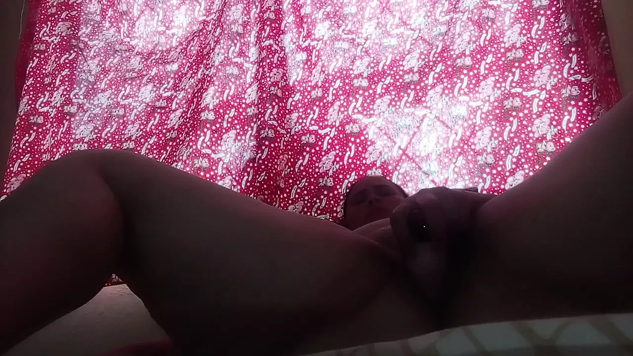 Dios mío, me corro! Mi caliente coño mojado goteando crema. DE CERCA