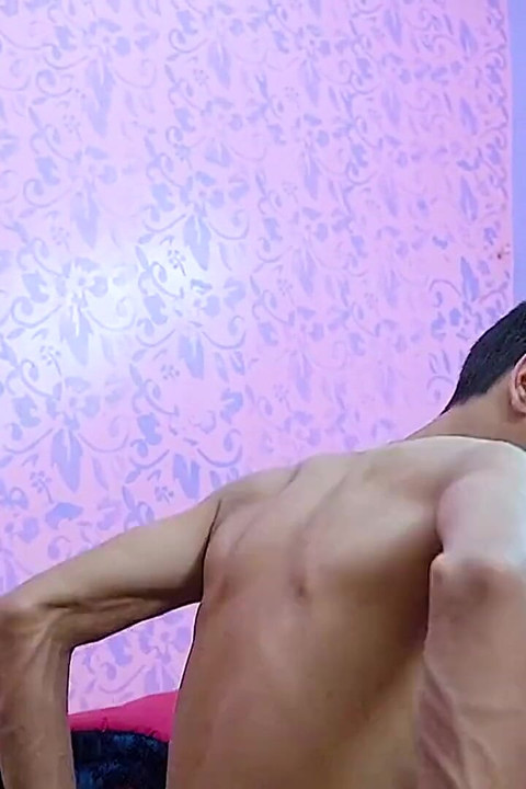 Geile indische MILF fickt indischen teen college-jungen