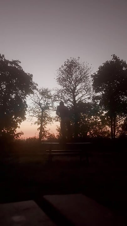 exhibition body suit , lots of traffic passing and a totally nude wank on a bench and cumshot on a picnic