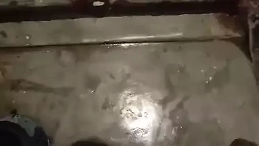 Bangladeşli oğlan banyo pislik bölüm 2