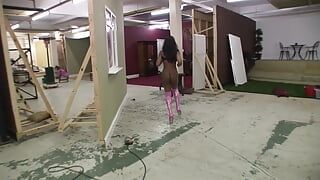 Black slut with big ass bends over and takes it from the back in a renovating house