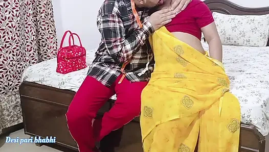 Портной трахает горячих индийских женщин в его магазине. Хинди аудио видео