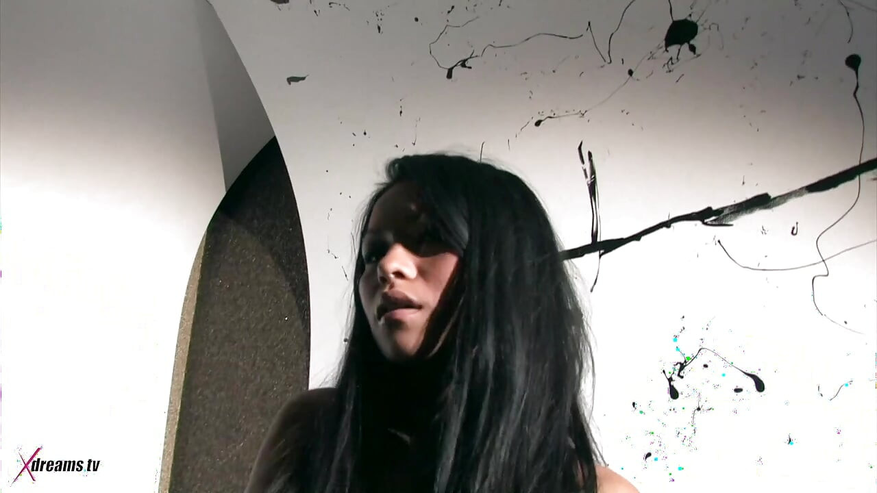 Suree - Shy Asian Get Seduced During Her Photoshoot