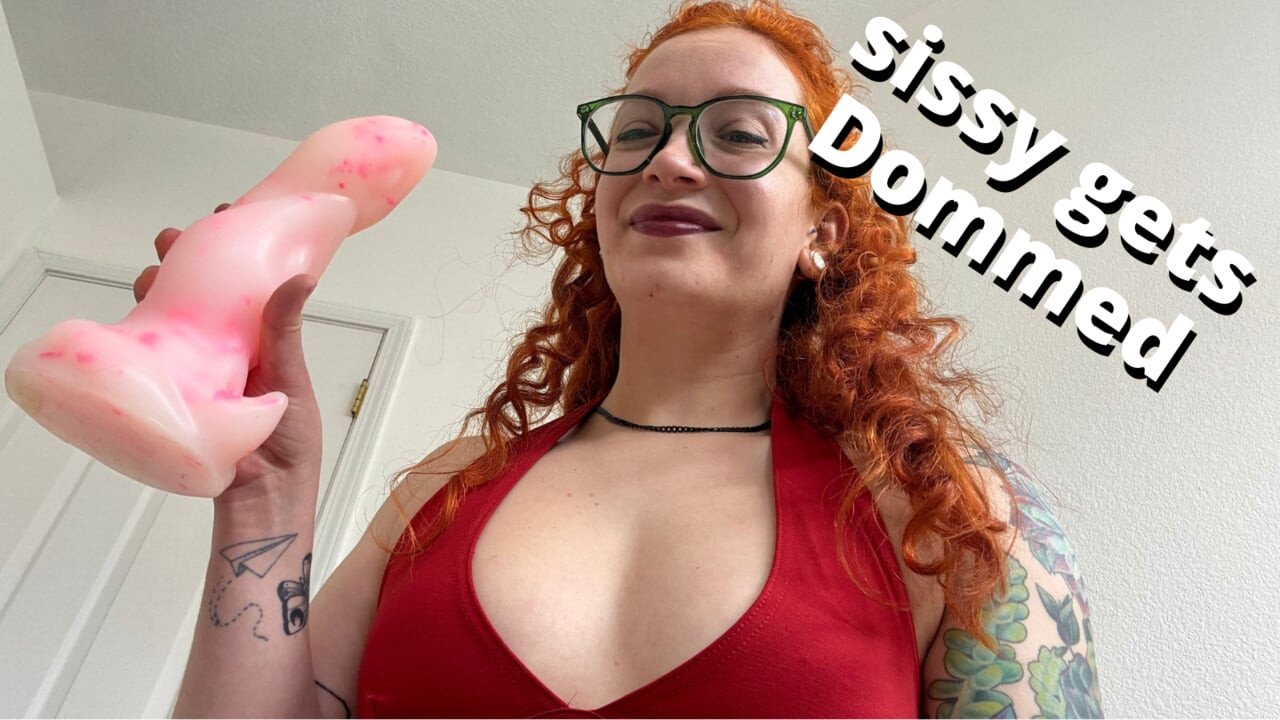 roommate catches you crossdressing and makes you her bitch - full video on Veggiebabyy Manyvids