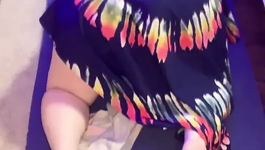 BBW Does Peek a Boo Yoga