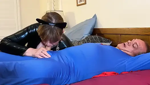Oma Carmens Verschiedene Superhelden Cosplay Schwanzlutschen Zusammenstellung 41920fapcomp