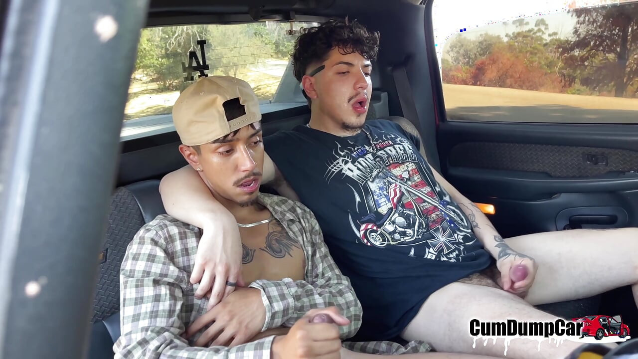 Big Cum Shot! ดูดควยปลอมของฉัน - เกย์ฮาร์ดคอร์ที่สนุกในรถ