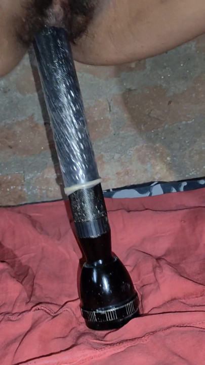 Indisches dorf selbstgedreht, verheiratetes bhabhi, sex mit kondomen, tarch sex, licht-sex-videos, bihar leichtes sex indisches licht | Clip 1