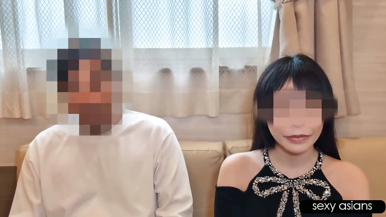 진지한 남친이 서서히 떨어져 나갔습니다. 우리는 X에 대한 소문을 파고 그들이 사실 발견.
