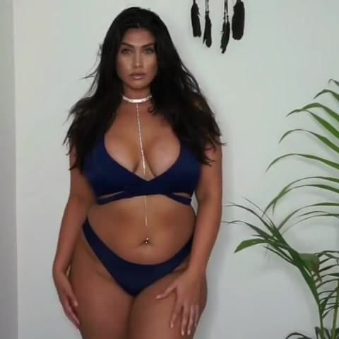 La'Tecia: BBW PAWG - Ameman